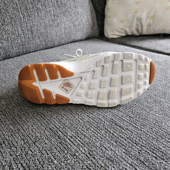 Nike Womens Air Huarache Run Ultra 819151-009 Ivory Running Shoes - Picture 7 of 13